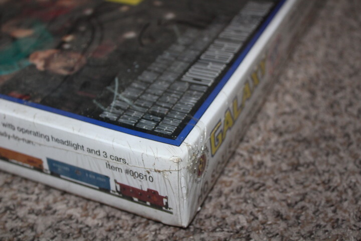 Vintage Bachmann HO Scale GALAXY Train Set E-Z Track System SEALED