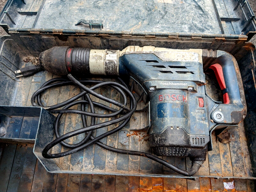 BOSCH Rotary Hammer 3 611 B64 010