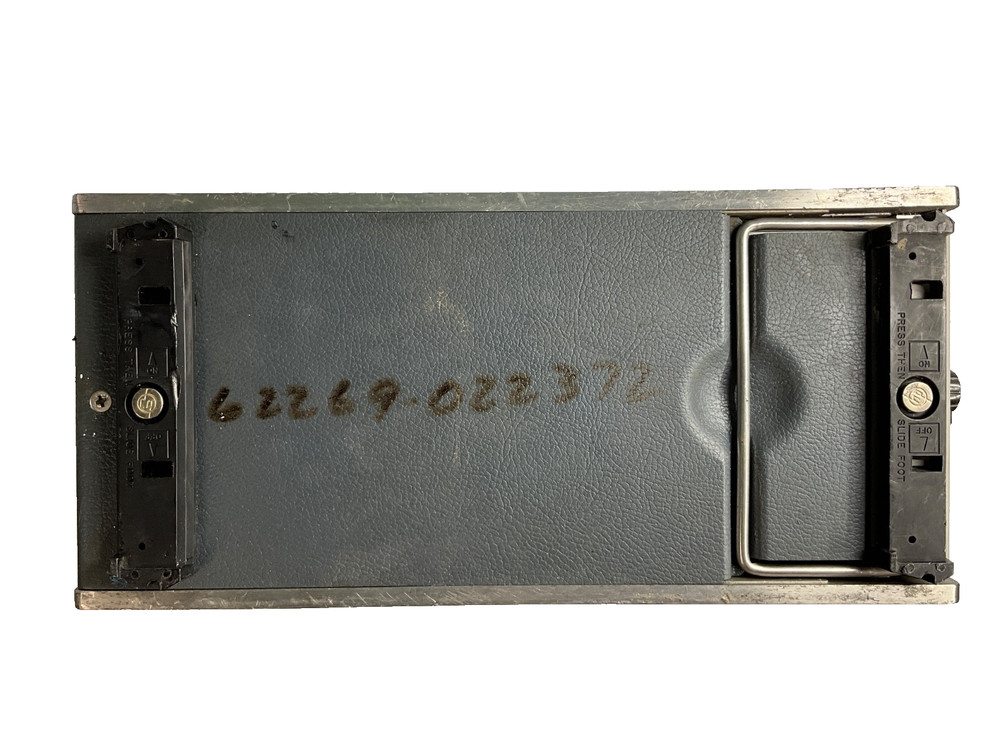 Hewlett-Packard 3400A RMS VOLTMETER, Analog, 10MHz