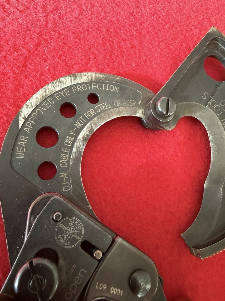 Klein Tools #63750 Ratcheting Cable Cutter (broken Tip)