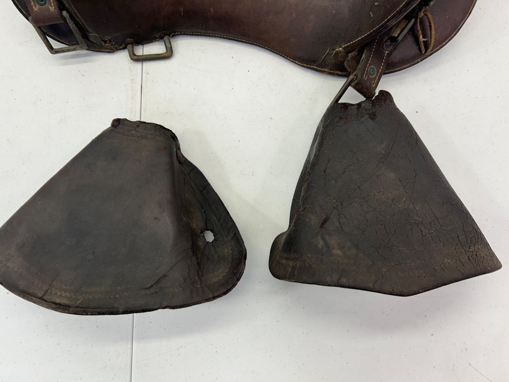 WWI US Army McClellan Cavalry Saddle With Stirrups