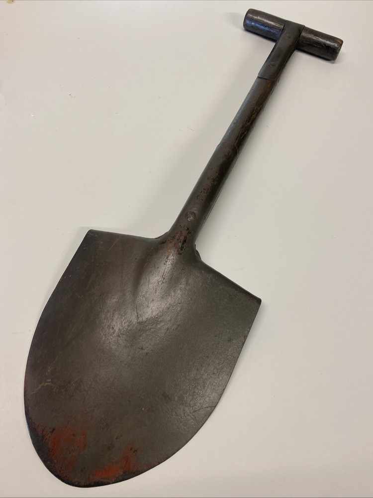 WWI Entrenching Shovel Model 1910 In Excellent Codition