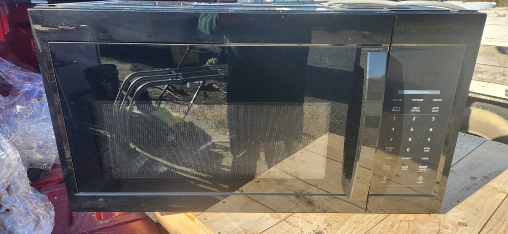 microwave Over The Range (Vissani) Missing Hardware, Never Used, Tested 1.7,cu