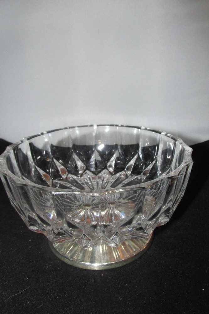 VINTAGE SILVER & GLASS CANDY DISH FROM WALLACE SILVER