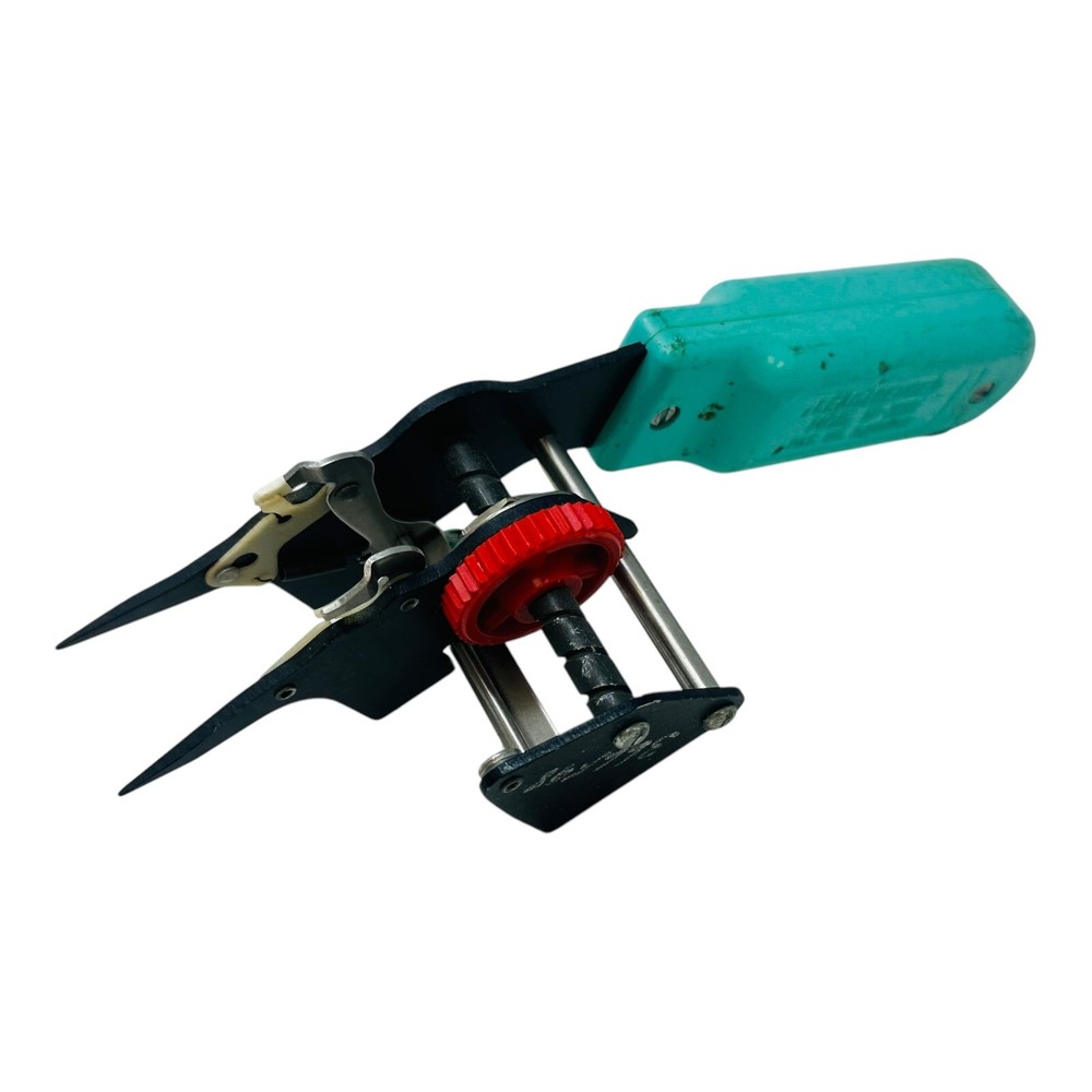 HARWILL COMPANY LEAD BENDER MODEL N-300 USED