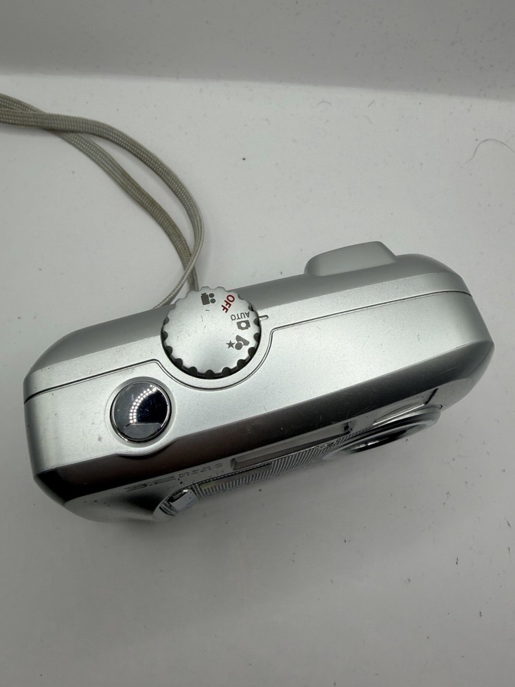Kodak EasyShare CX7300 3.2MP Digital Camera Tested Working + Wrist Strap
