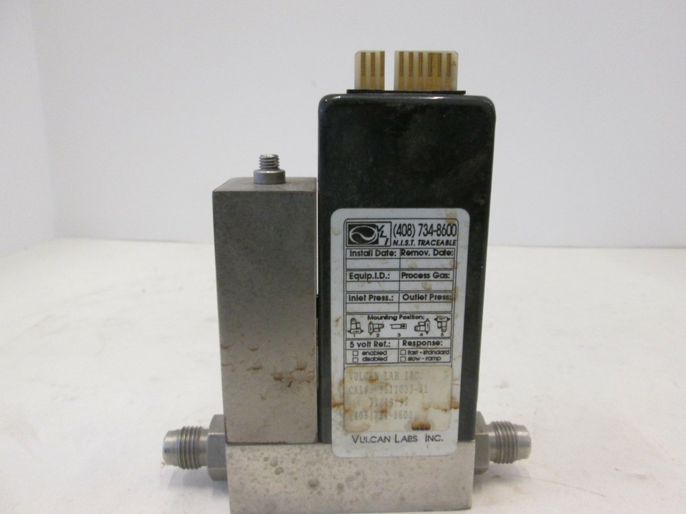 Unit UFC-1100 Mass Flow Controller MFC, O2, 1 SLPM, Used