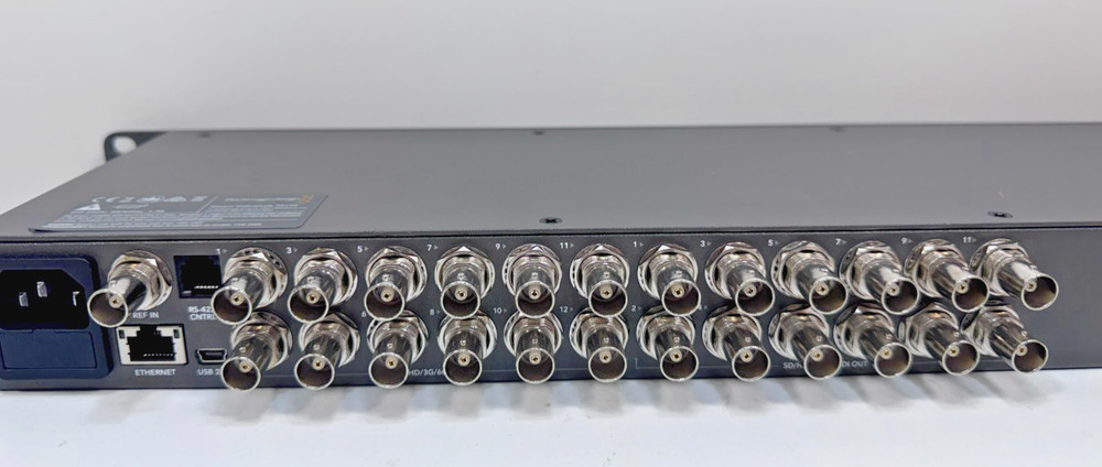 Blackmagic Design Smart Videohub 12x12