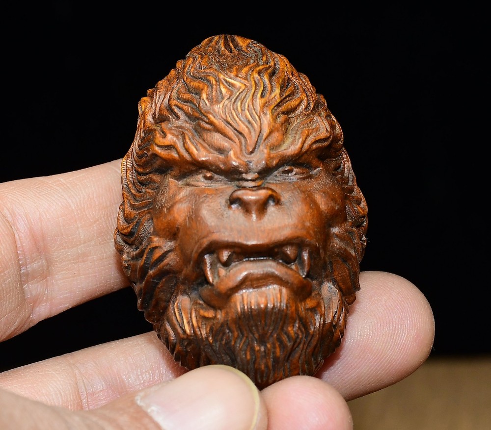 Exquisite Small Leaf Boxwood Wukong Handle