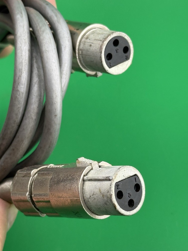 CANNON LX-3-11  ANALOG MICROPHOPNE / AUDIO PATCH CABLE - 4 FEET