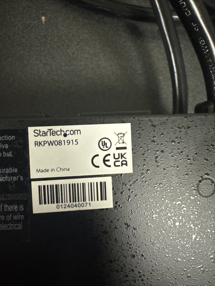 StarTech RKPW081915 Power Distribution Panel - Black