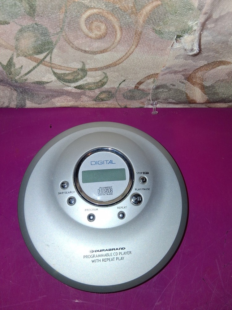 Durabrand CD-56 Programmable CD Player, Repeat Play, Bass Boost, Silver
