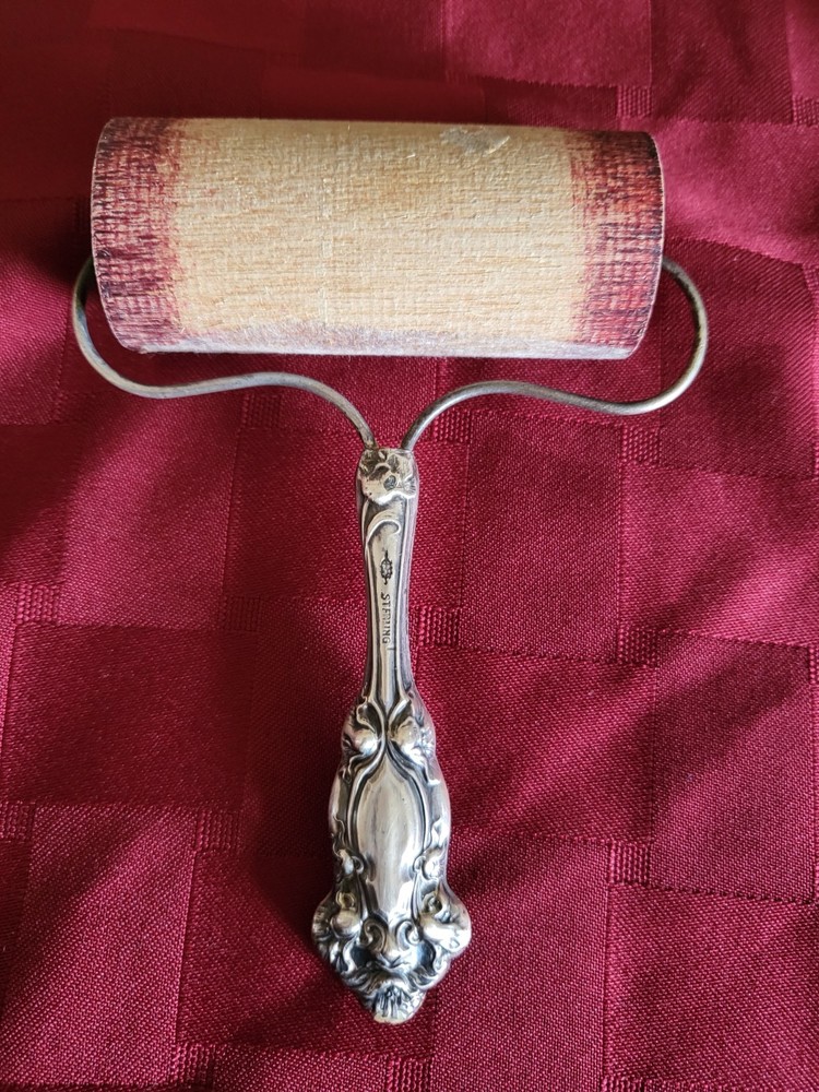 Rolling Ink Blotter with Sterling Silver Art Nouveaux Embossed Handle Pattern