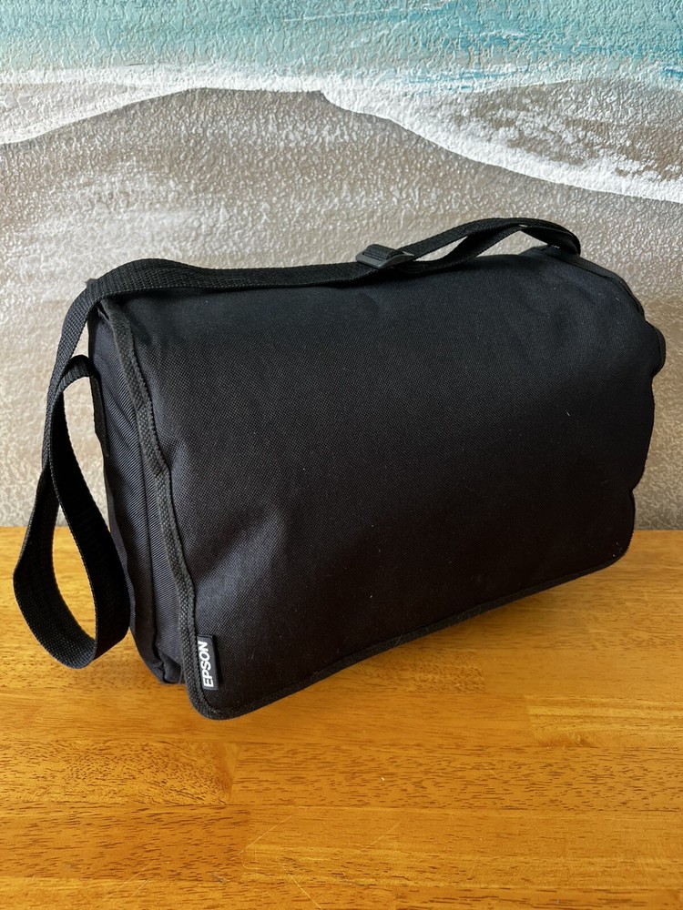 LCD Projector Epson EMP-S3 with Soft Case, Remote & Laser Pointer Tested