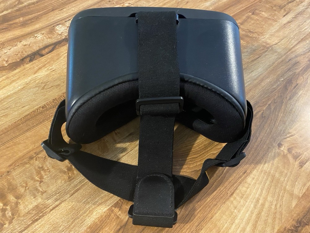 Tzumi Dream Vision Smartphone Virtual Reality Headset