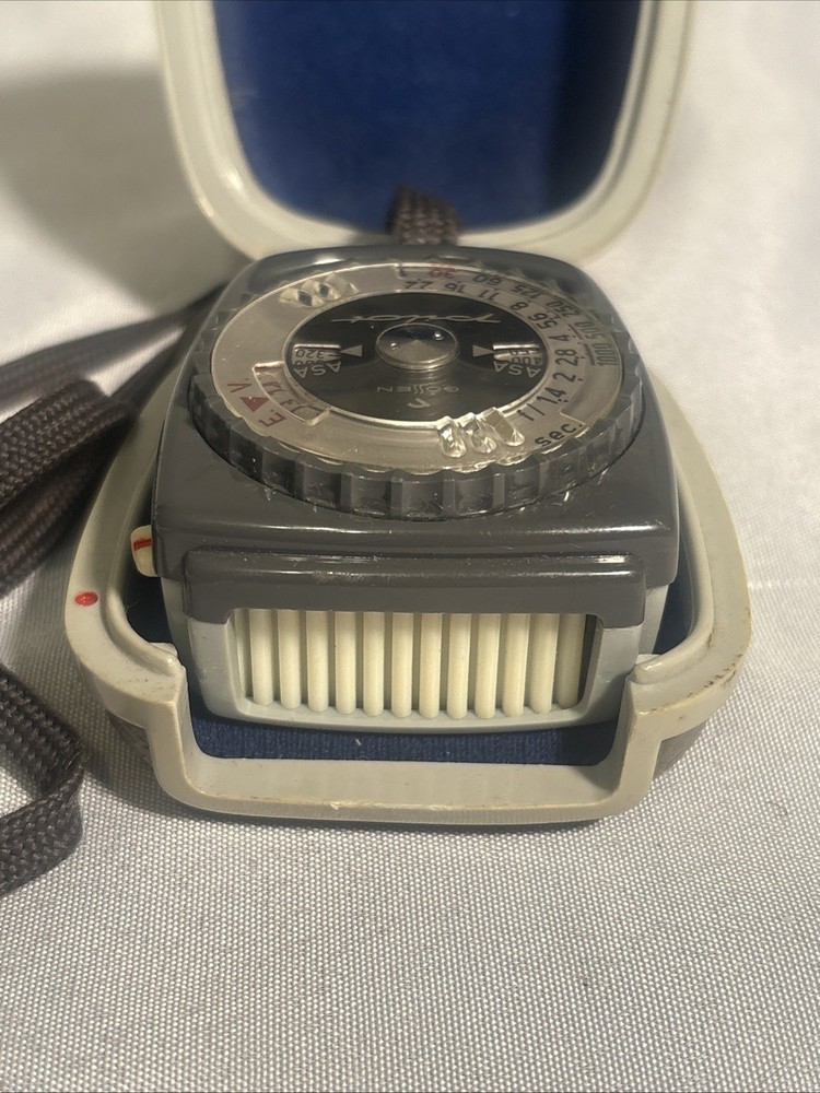 Gossen Pilot Exposure Light Meter - Case and Strap - Made in Germany -