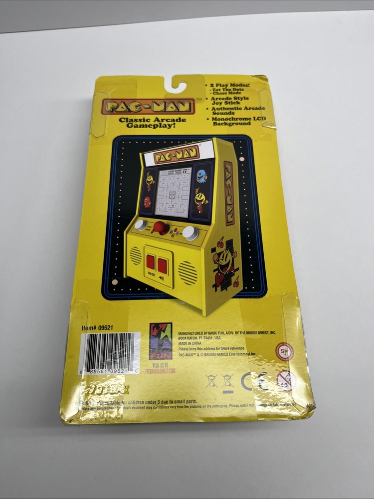 Pac-Man Mini Classic Arcade Game Basic Fun Vintage Pacman Machine