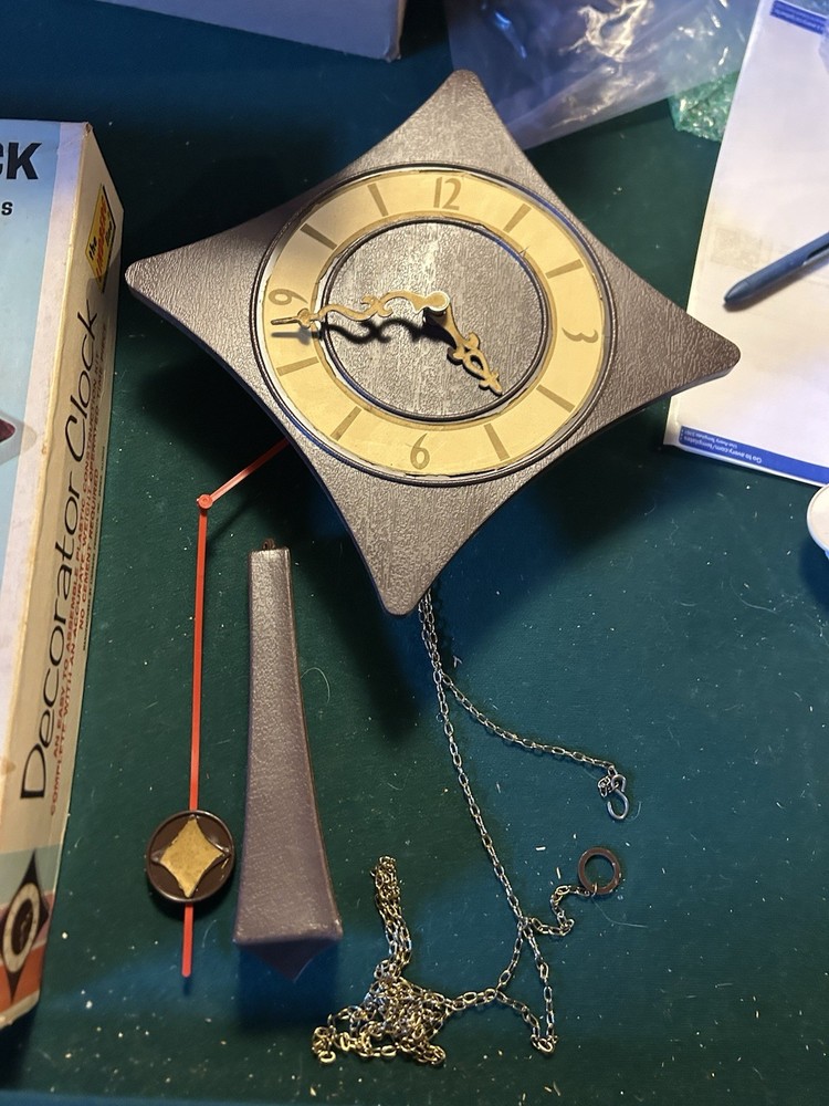 Vintage LINDBERG Clock Model Kit