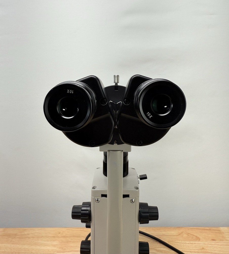 Nidek SL-1600 Slit Lamp