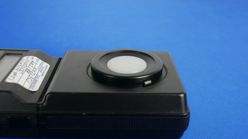 Minolta CL-100 Chroma Meter