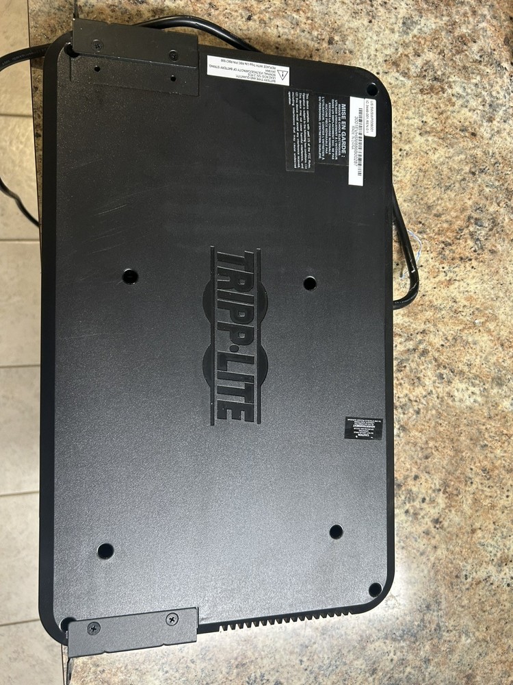 Tripp-lite Smart 1500 LCD