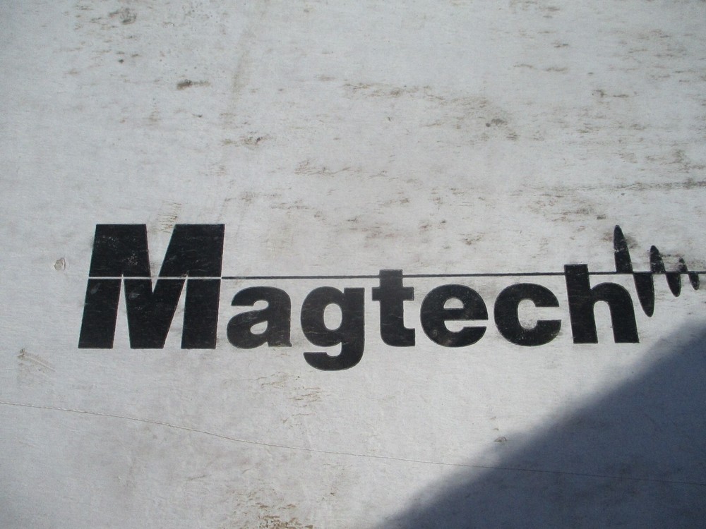 MAGTECH Magnetic Level Indicator w/ LTM-350-G Magnetostrictive Level Transmitter
