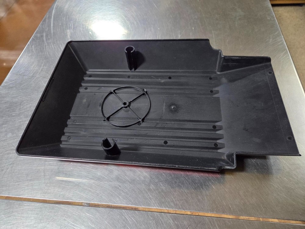 Mercruiser 4.3 V6 Alpha One engine cover