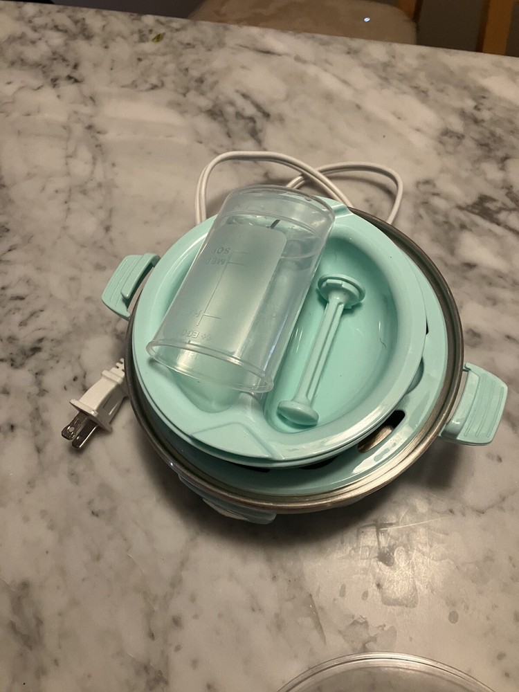 Dash 3-in-1 Everyday 7-Egg Cooker with Omelet Maker