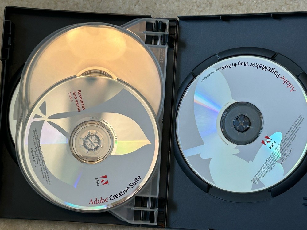 Adobe Creative Suite Premium 2004 w/6-Discs and Serials for Mac