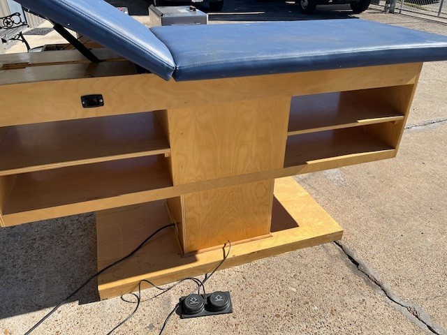 Motorized Treatment Table