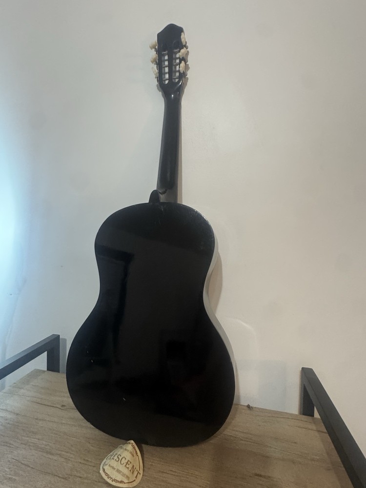Crescent Classical Guitar 6 String Standard Black