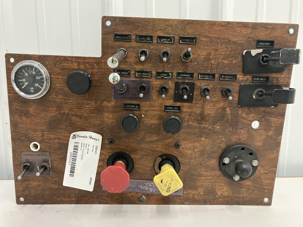 1987-2000 Peterbilt 379 IGNITION Dash Panel - Used