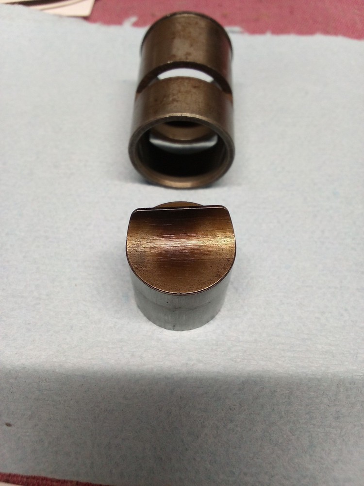 Mystery Model Airplane Engine Cylinders & Pistons