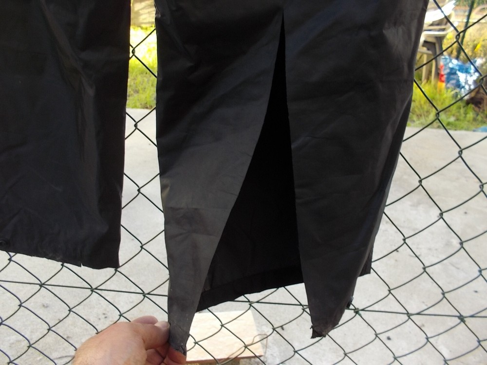 MOTORCYCLE WATERPROOF PANTS SIZE M