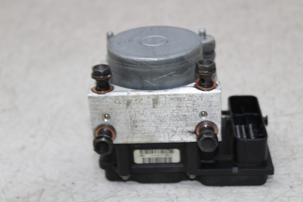 09-14 DUCATI MONSTER 696 ABS PUMP UNIT MODULE
