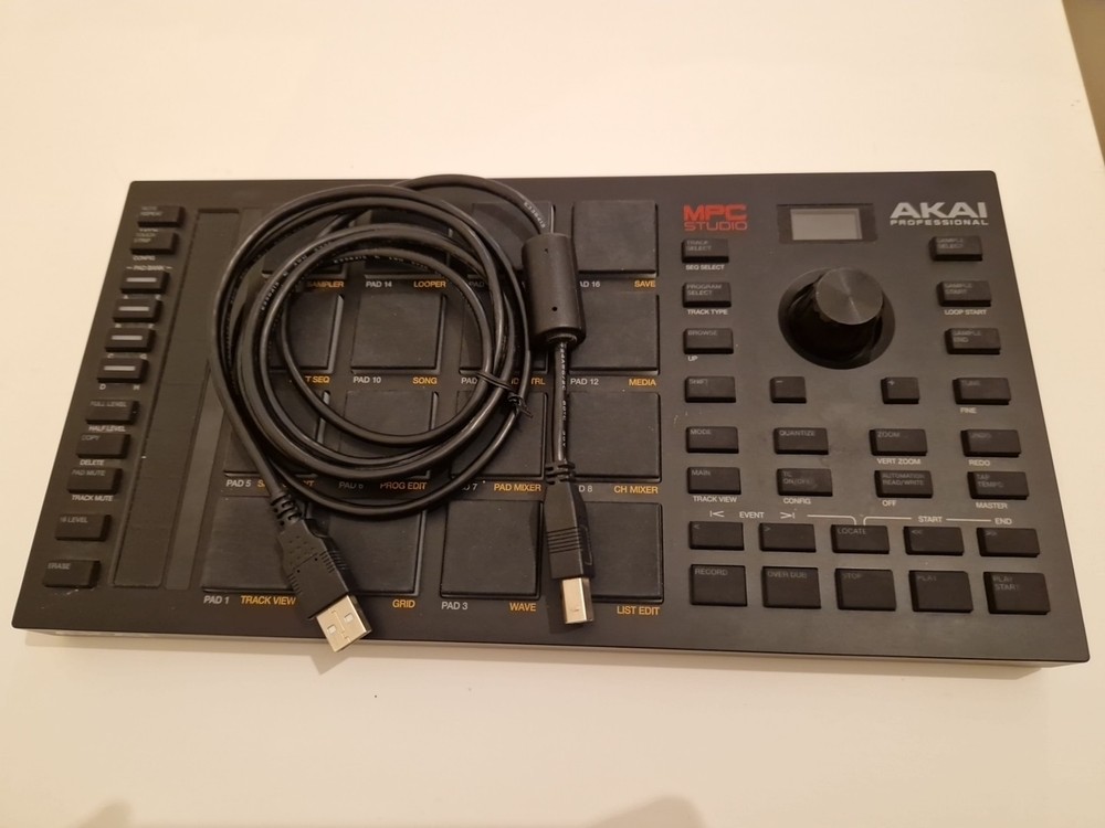 AKAI Professional MPC Studio
