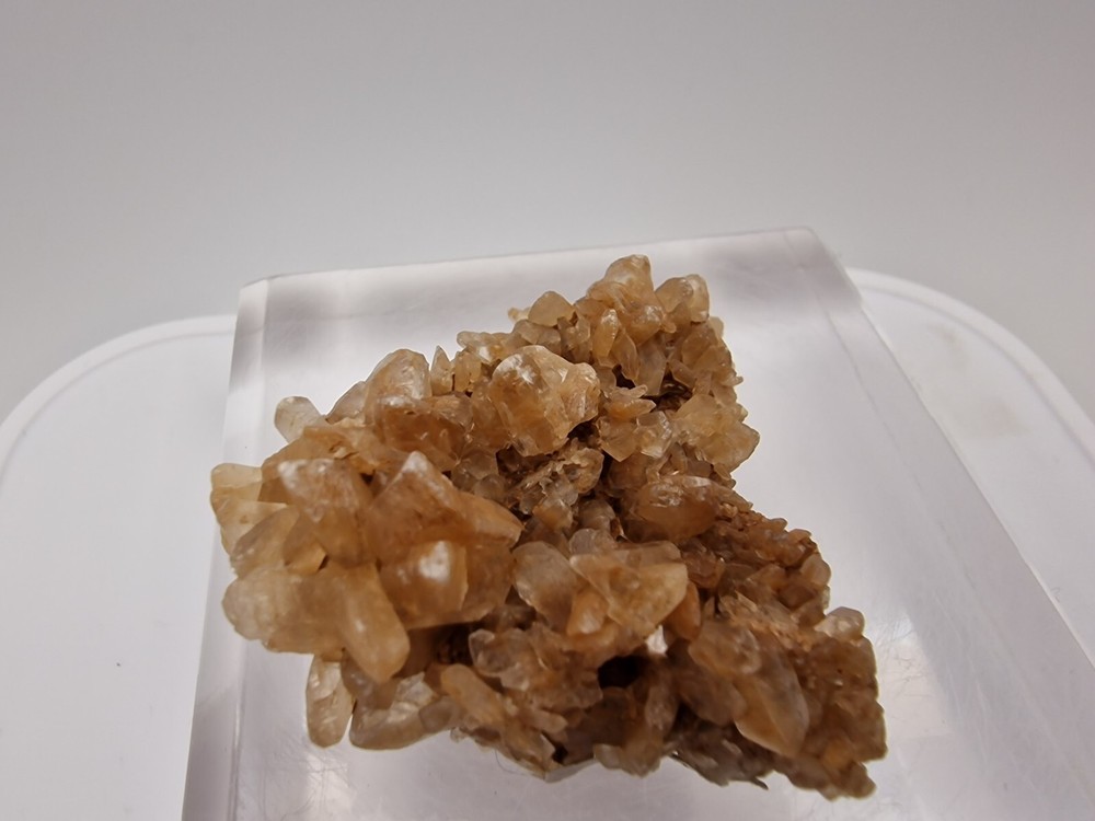 Aragonite Crystals From Seiling , Oklahoma , USA