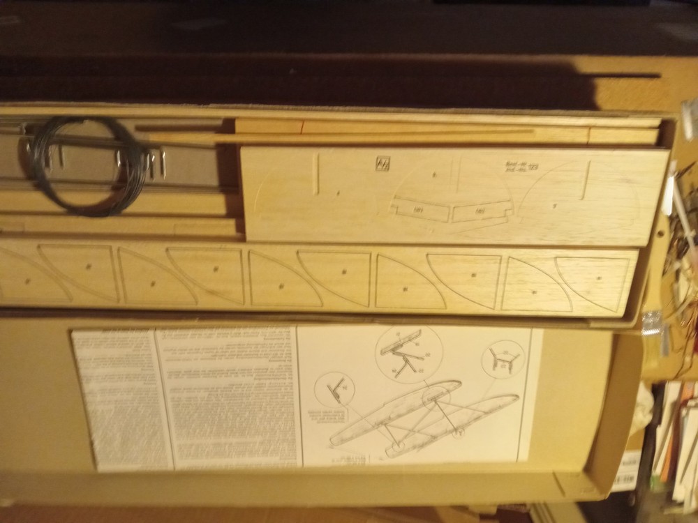 Vintage German Graupner Middle Stick kit with float kit