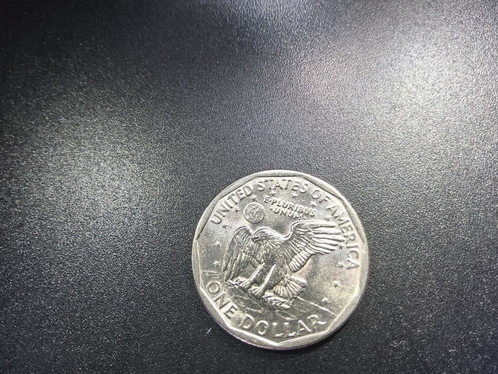 1979 D Susan B Anthony Dollar RARE Error Filled D Dot FG