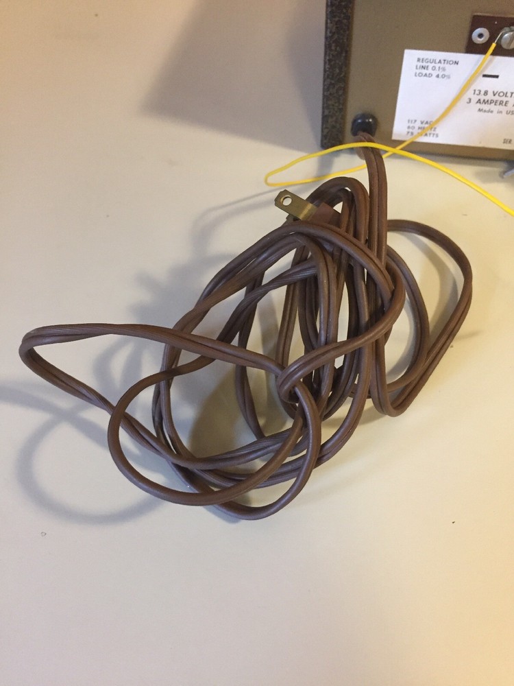 Vintage Sylvania GTE Solid State Regulated Low Ripple Power Supply