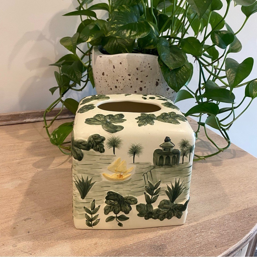 Tropical Beach Green Tissue Box