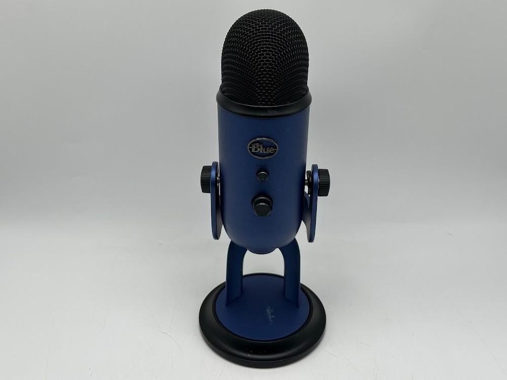 Logitech Creators Blue Yeti USB Microphone, Blue