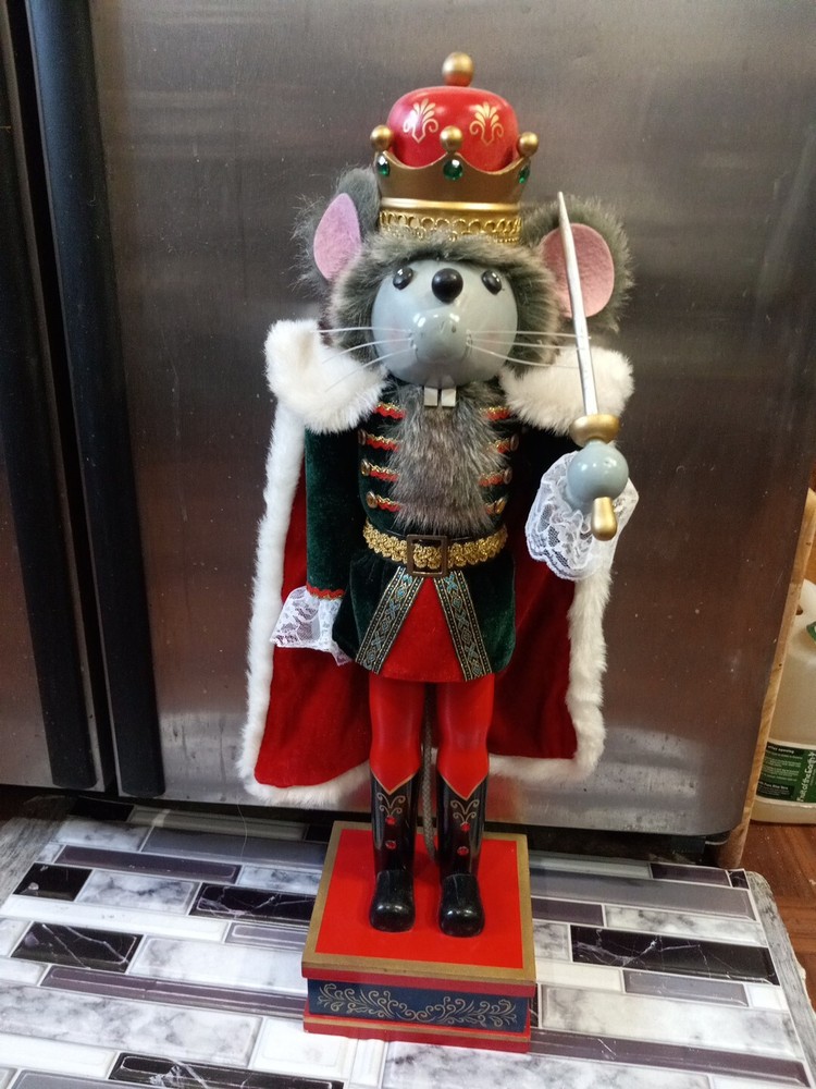 Nutcracker Mousre King 24" Art Limited Edition