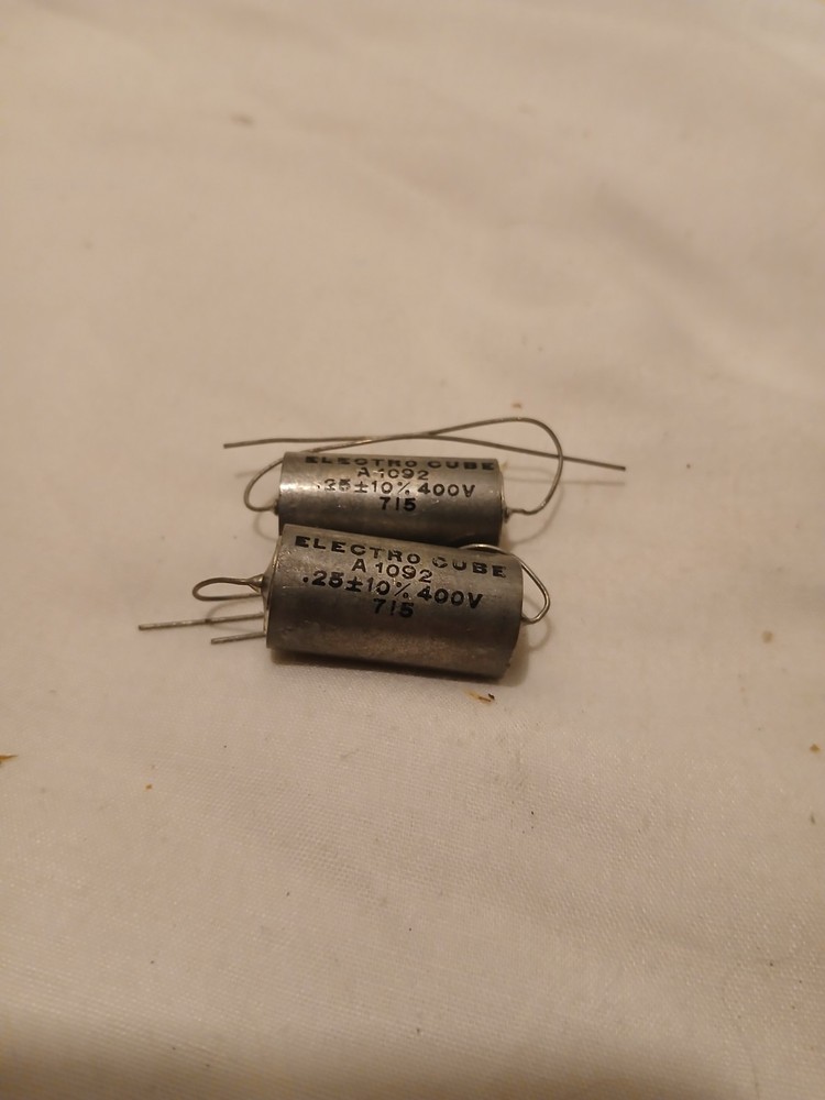 Electro Cube .25 mf 400v Capacitor Nos good Pair