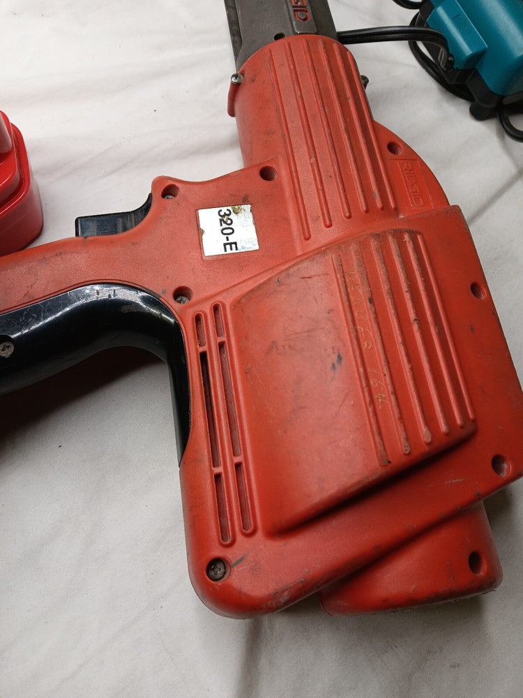 Ridgid 14.4 Volt 320-E Crimp Tool AS-IS *Read Description*