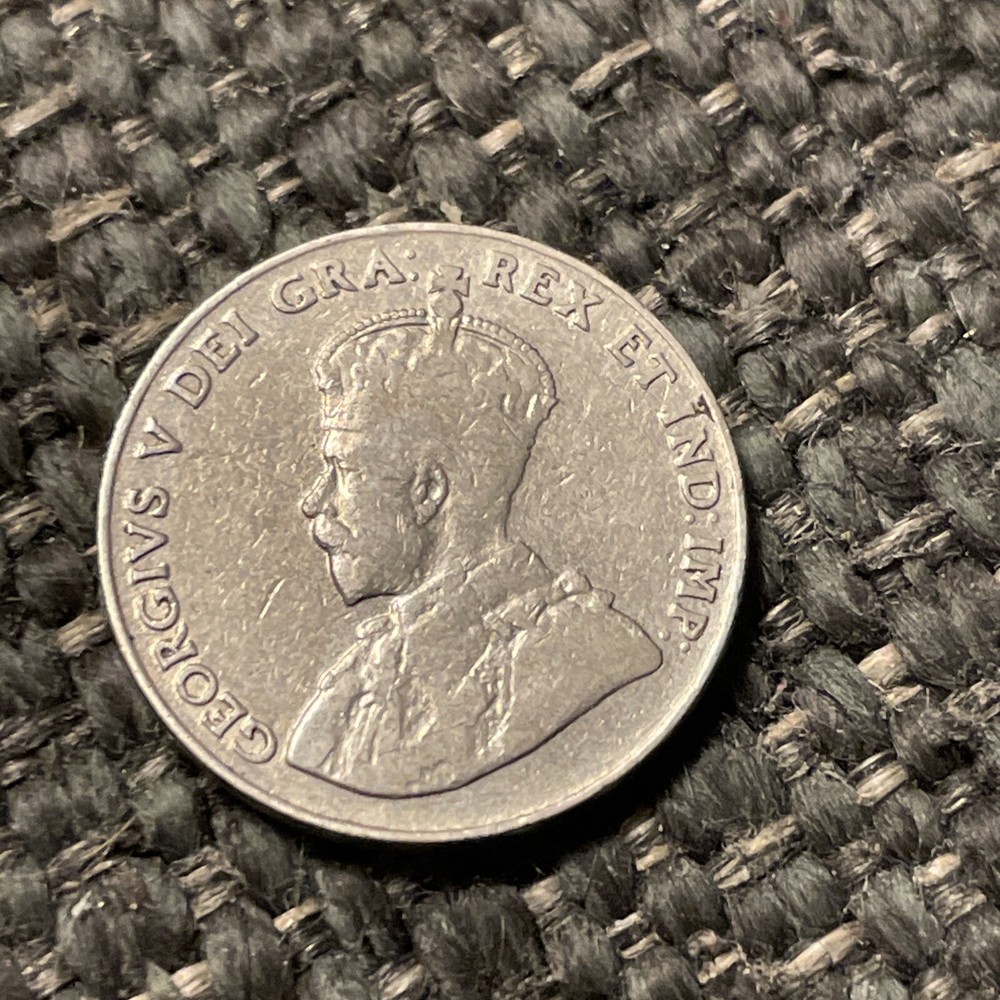 1927 Canada 5 Cents Nickel.