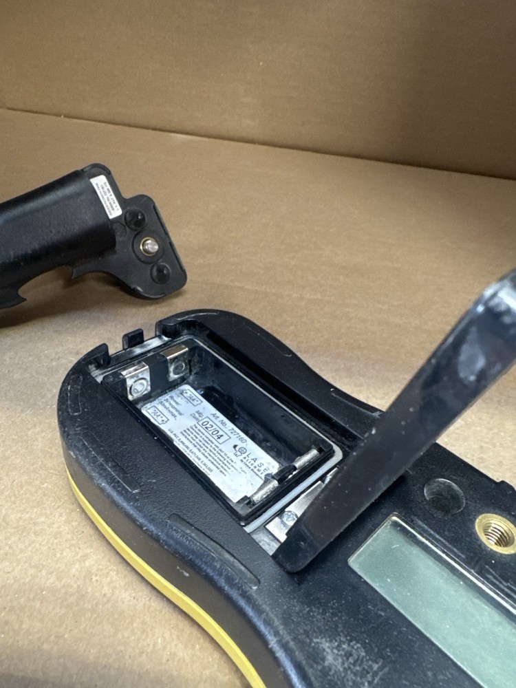 Laser Alignment Model 727160 Rod-Eye Pro Receiver Powers On