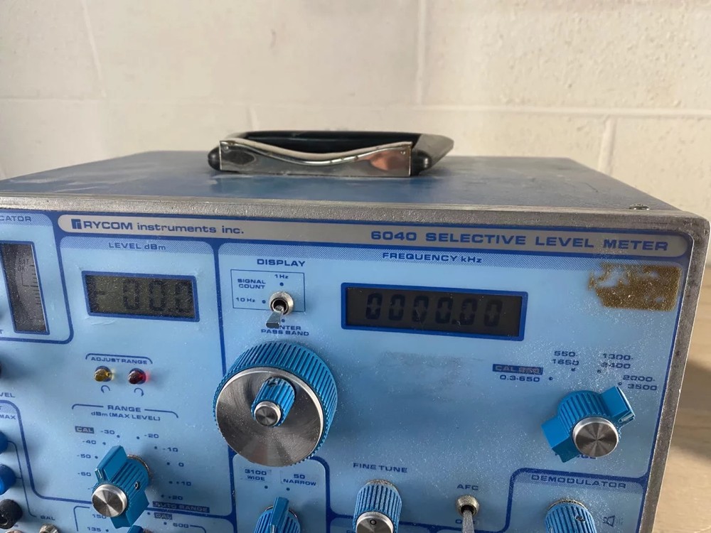Rycom 6040 Selective Level Meter - Powers On, AS IS