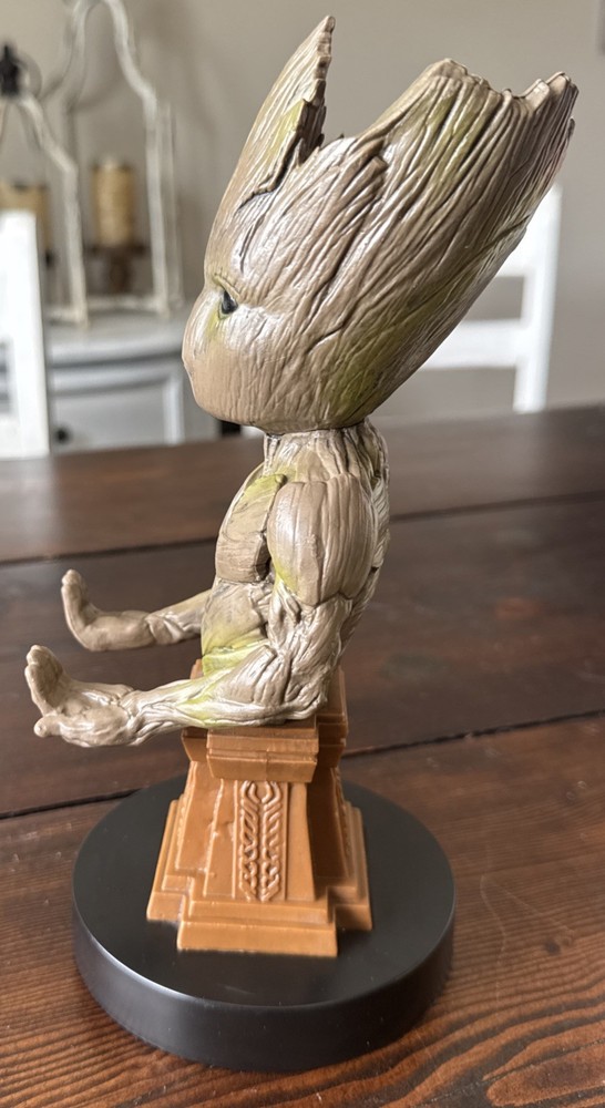 Marvel: The Avengers - Groot 9-inch Cable Guy Phone and Controller Holder