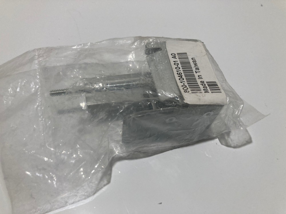 Cisco C9200-STACK-BLANK / C9200L-STACK-BLANK Stack Blank covers 800-104610-01